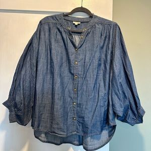 Anthropologie Pilcro Sidney Batwing chambray blouse. Size Small. NWOT